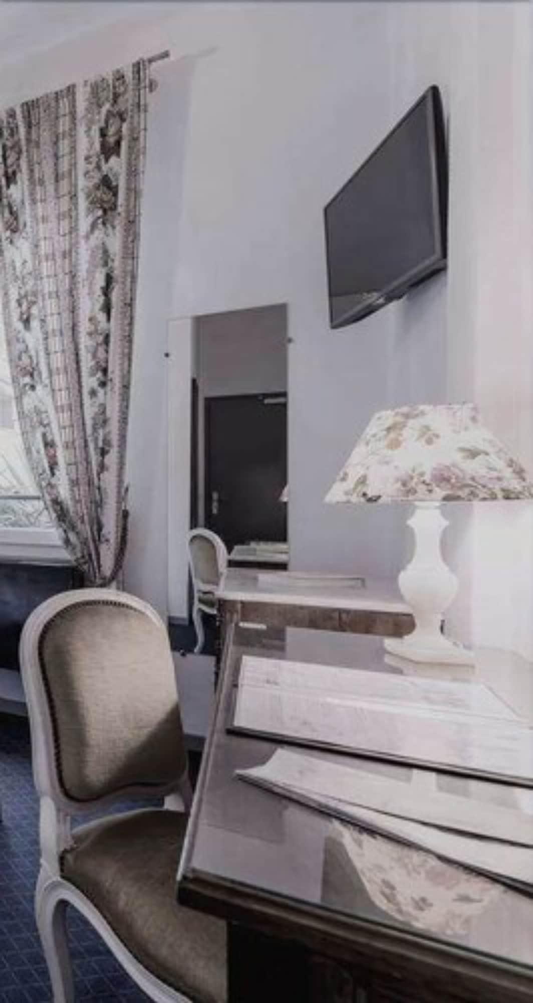 Ruc Hotel Cannes Bagian luar foto