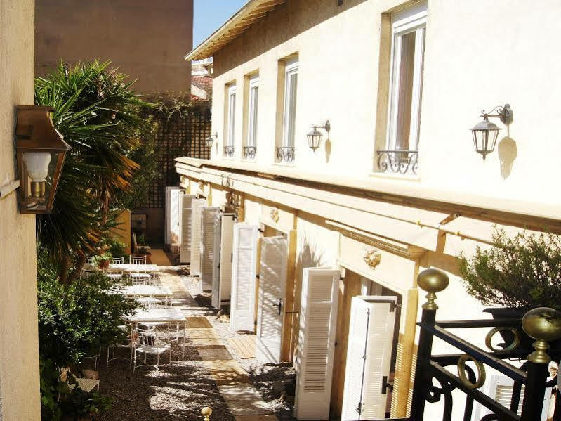 Ruc Hotel Cannes Bagian luar foto